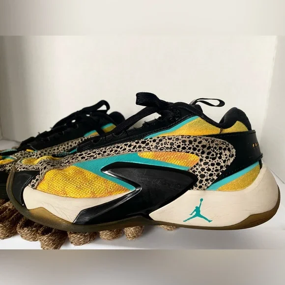 NIKE Luka 2 ""The Pitch Basketball Shoes Size 4
Unisex - Picture 2 of 7